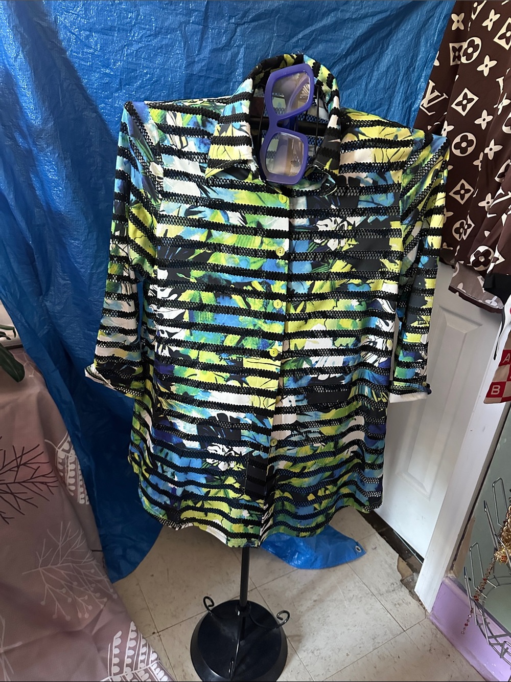 Men's Multicolor Button-Up Shirt with Blue and Green Print